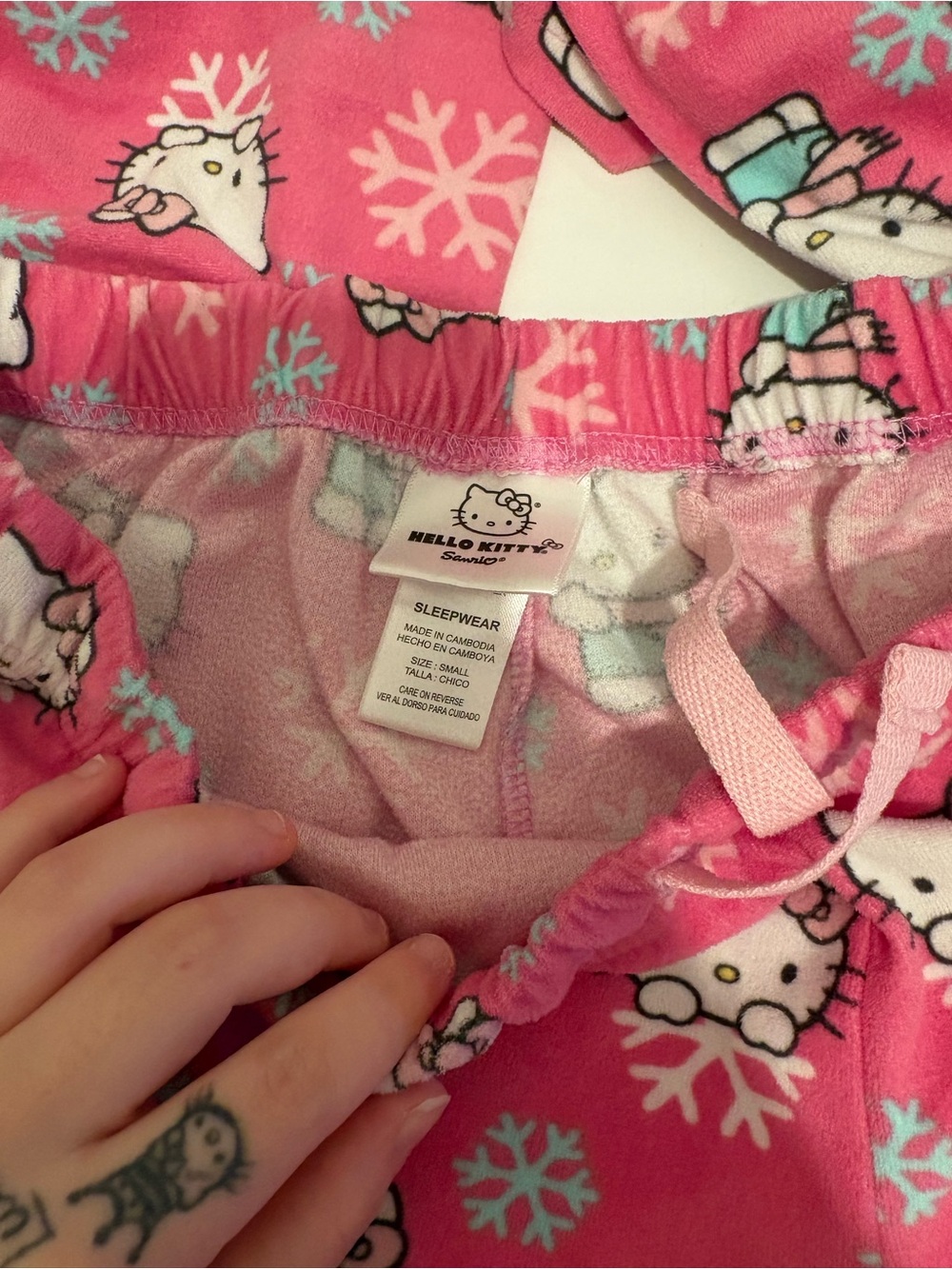 Pjs - Picture 2 of 2